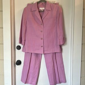 Escada lilac linen set size 40 Jacket size 42 pants